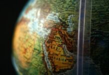 Από το πετροδολάριο στο Πετρογιουάν και στα ψηφιακά νομίσματα